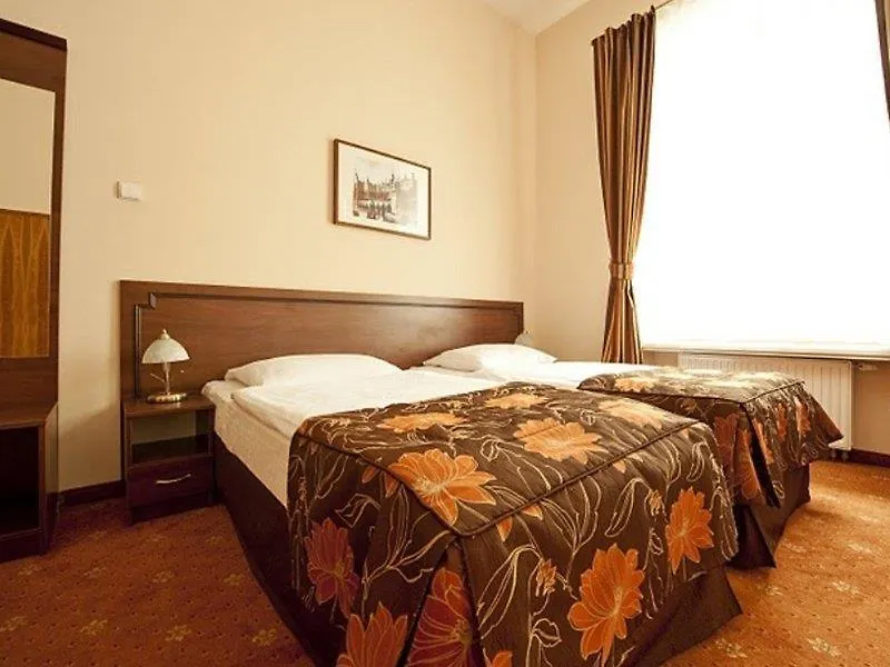 Best Western Plus Krakow Old Town Otel