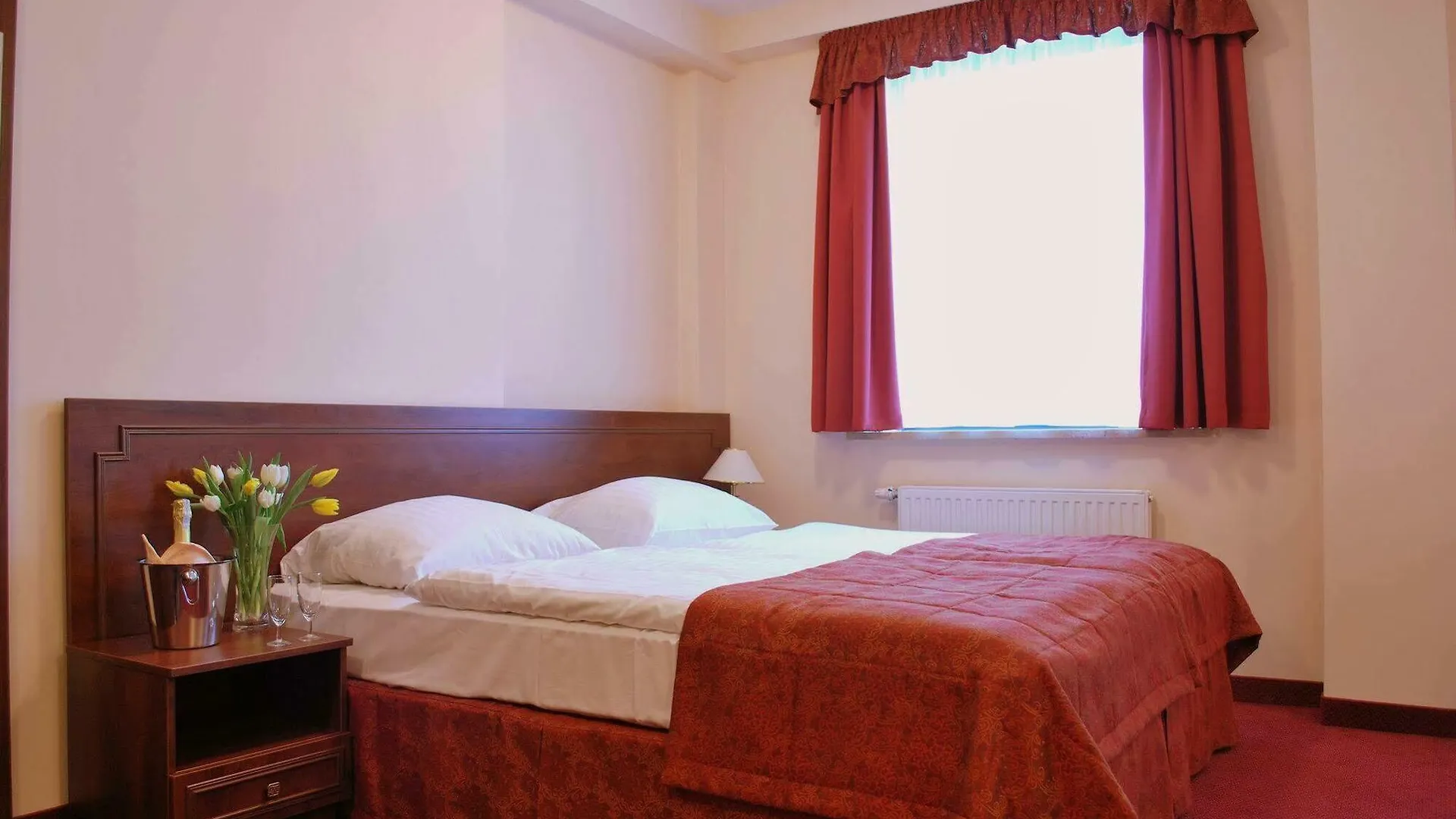 *** Otel Best Western Plus Krakow Old Town Polonya